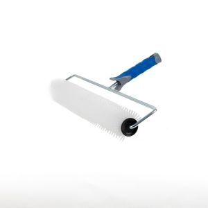 Spiked roller for de-aerating poured-in-place mixes fi 110x700